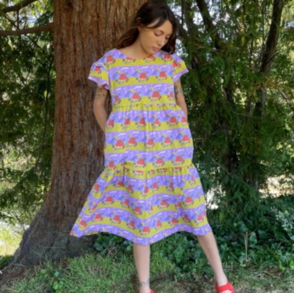 Nooworks Jammin' Strawberry Frida Dress Size XL - Picture 2 of 8